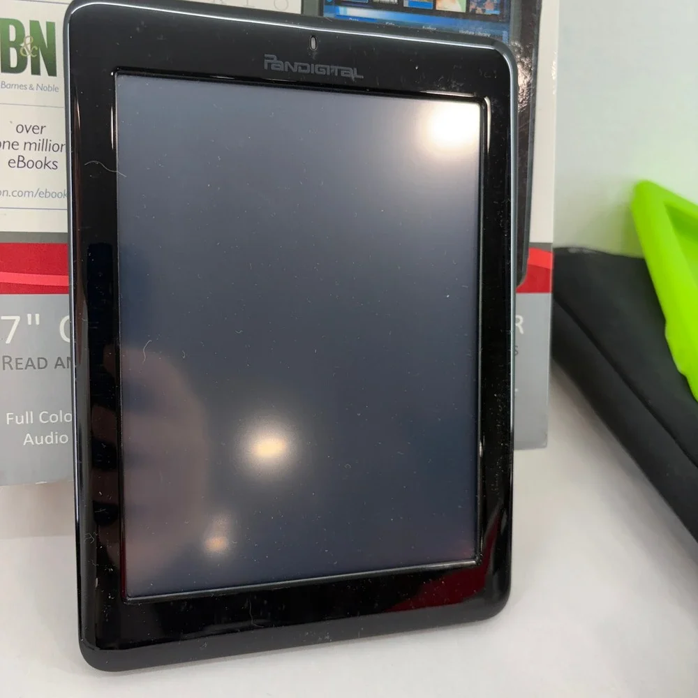 Pandigital Novel 7 Color Multimedia eReader Android WiFi Tablet BN WORKING Case